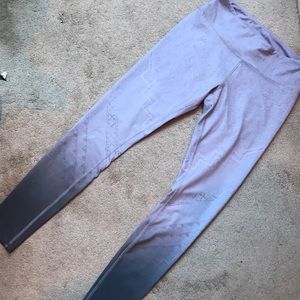 Alo Yoga Pants with Ombré Print Size M